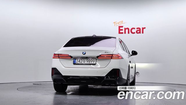 BMW 5 Series (G60) 520i M Sport 2024 — фото 4