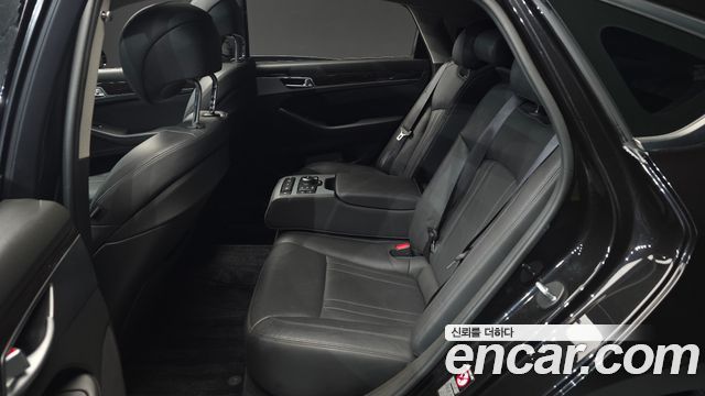 Genesis G80 3.3 GDI AWD Luxury 2018 — фото 12