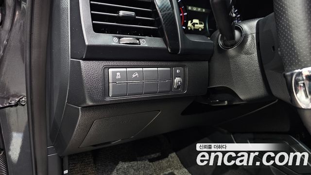 KG Mobility (SsangYong) Rexton Sports Diesel 2.2 4WD Prestige Special 2020 — фото 16