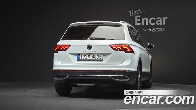 Volkswagen Tiguan (II) 2.0 TDI Prestige 2024 — фото 4
