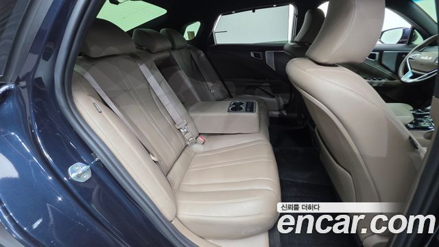 Kia K8 2.5 Gasoline 2WD Noblesse 2022 — фото 20