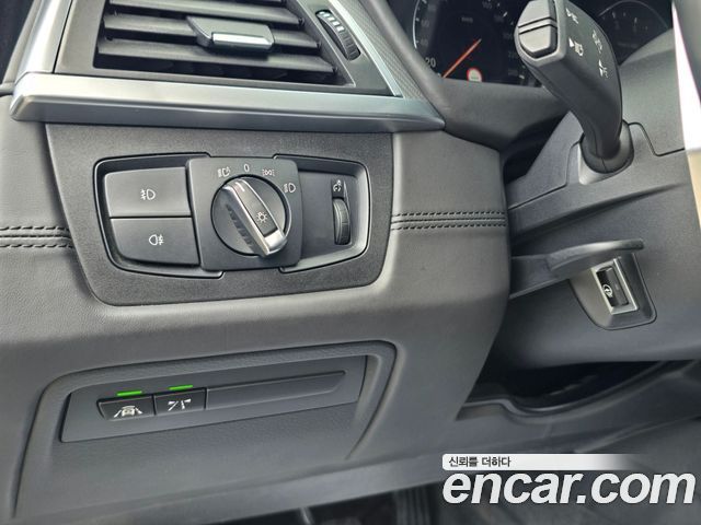 BMW 4 Series (F32) 430i M Sport Convertible 2020 — фото 19