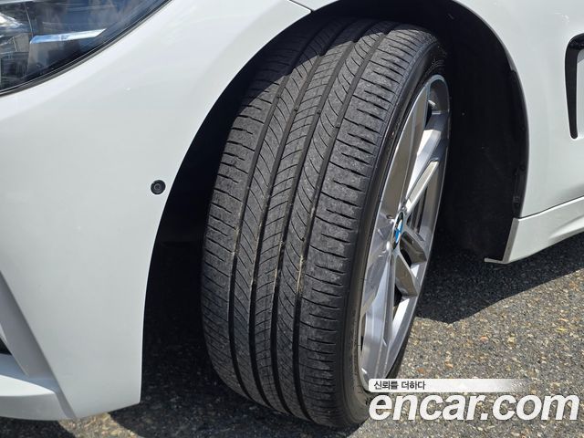 BMW 4 Series (F32) 430i M Sport Convertible 2020 — фото 23