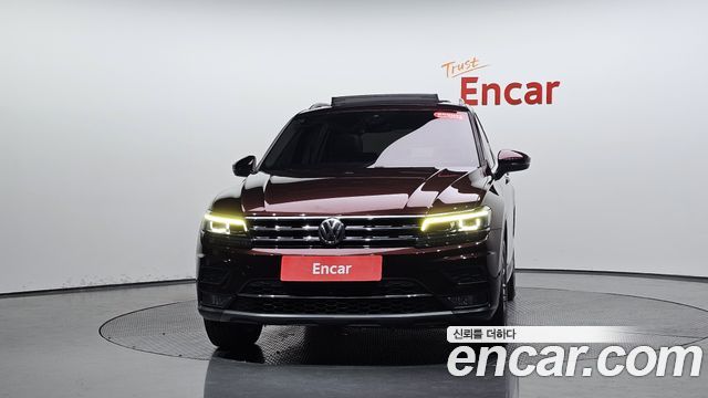 Volkswagen Tiguan (II) 2.0 TDI 4Motion Prestige 2018 — фото 3