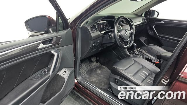 Volkswagen Tiguan (II) 2.0 TDI 4Motion Prestige 2018 — фото 10
