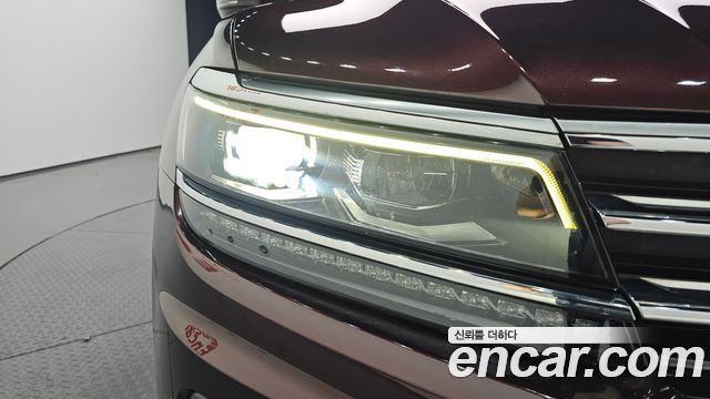 Volkswagen Tiguan (II) 2.0 TDI 4Motion Prestige 2018 — фото 22