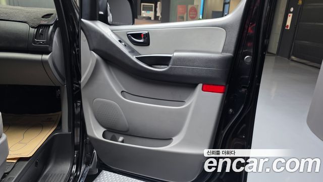 Hyundai Grand Starex Wagon 12-Seater Smart 2019 — фото 24