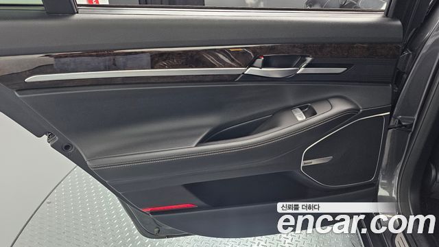 Genesis G90 3.8 AWD Premium Luxury 2021 — фото 25