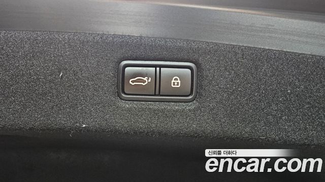 Genesis G90 3.8 AWD Premium Luxury 2021 — фото 35