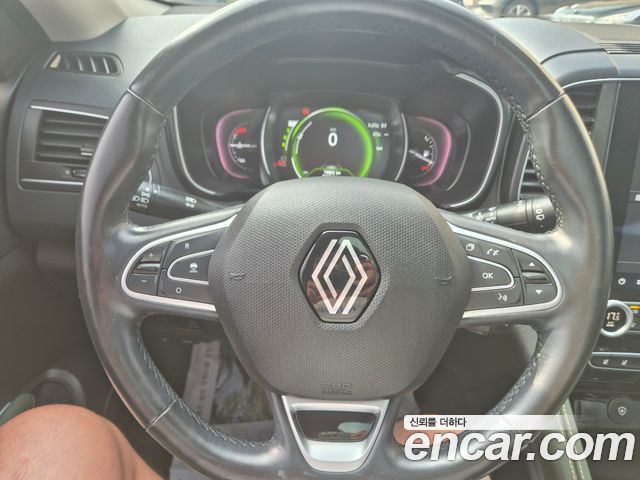 Renault Korea QM6 2.0 GDe PREMIERE 2WD 2025 — фото 10