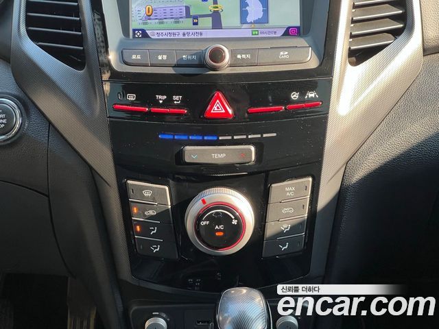 KG Mobility (SsangYong) Tivoli Diesel LX 2WD 2017 — фото 18