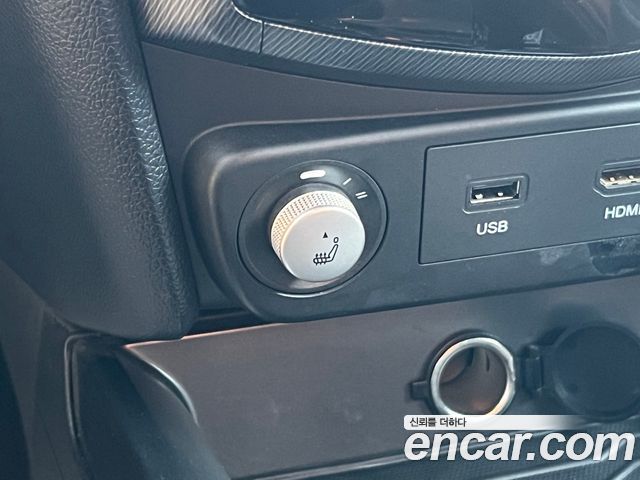 KG Mobility (SsangYong) Tivoli Diesel LX 2WD 2017 — фото 20