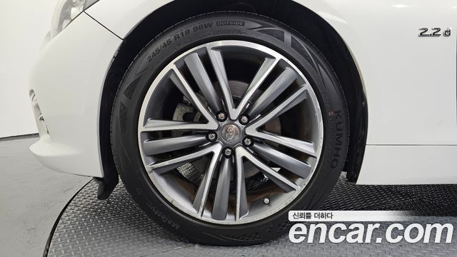 Infiniti Q50 2.2d Premium 2015 — фото 5