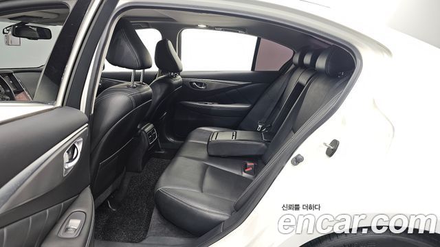 Infiniti Q50 2.2d Premium 2015 — фото 11