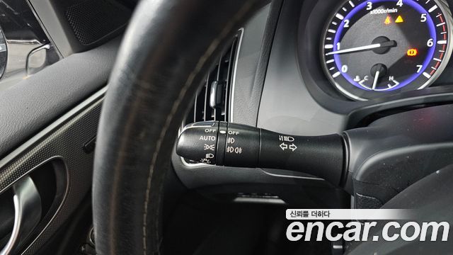 Infiniti Q50 2.2d Premium 2015 — фото 14