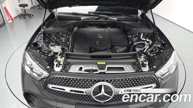 Mercedes-Benz GLC-Class (X254) GLC300 4MATIC Coupe 2024 — фото 6