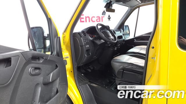 Renault Korea Master 2.3 13-Seater 2020 — фото 10
