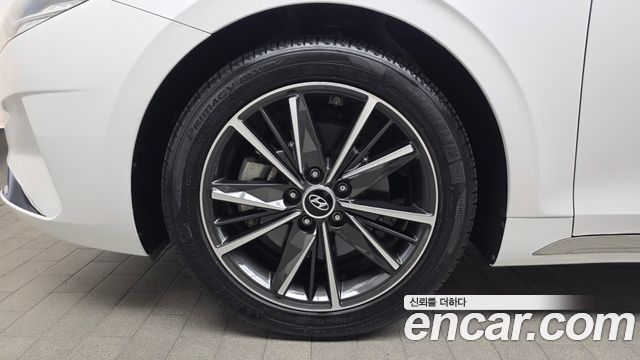 Hyundai Grandeur (IG) 3.0 LPi Exclusive 2022 — фото 5