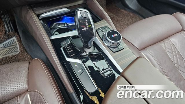 BMW 5 Series (G30) 530i M Sport Package Plus 2017 — фото 9
