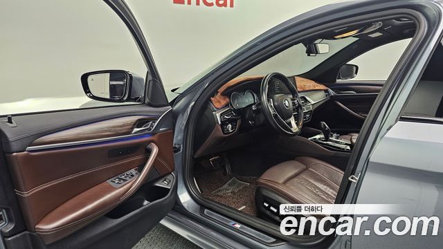 BMW 5 Series (G30) 530i M Sport Package Plus 2017 — фото 10