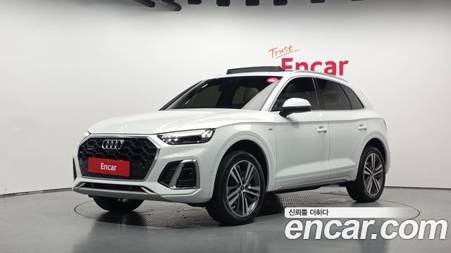 Audi Q5 (FY) 45 TFSI Quattro Premium 2023 — фото 1