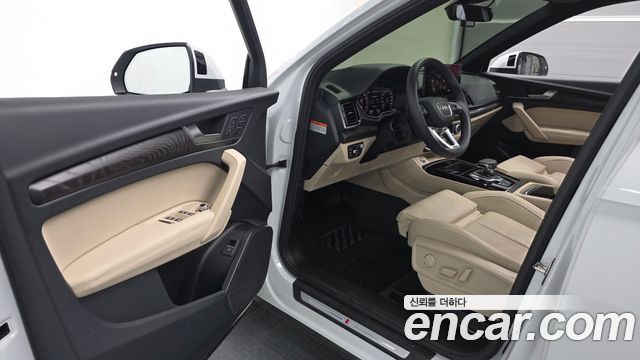 Audi Q5 (FY) 45 TFSI Quattro Premium 2023 — фото 10