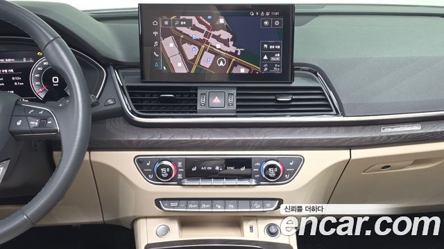 Audi Q5 (FY) 45 TFSI Quattro Premium 2023 — фото 13