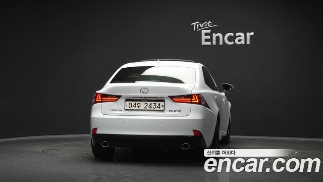 Lexus IS250 F-Sport XE30 2014 — фото 4