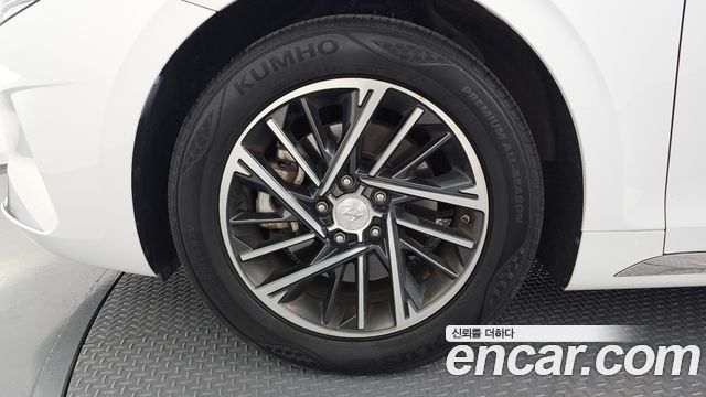 Hyundai Grandeur (IG) 3.0 LPi Rent Car Modern 2023 — фото 5