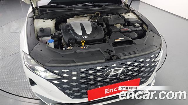 Hyundai Grandeur (IG) 3.0 LPi Rent Car Modern 2023 — фото 6