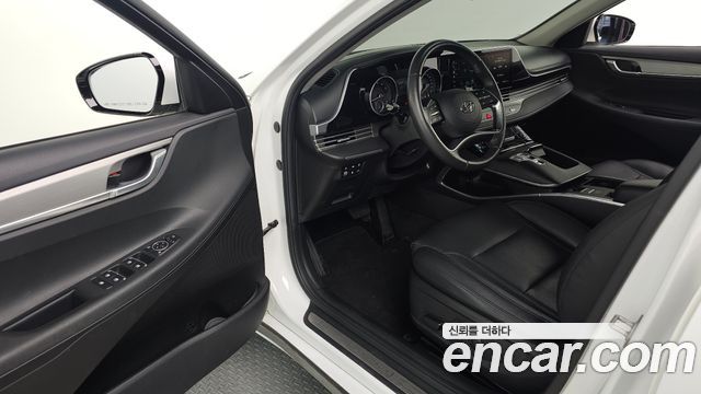 Hyundai Grandeur (IG) 3.0 LPi Rent Car Modern 2023 — фото 11