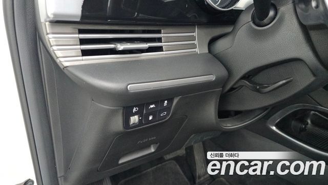 Hyundai Grandeur (IG) 3.0 LPi Rent Car Modern 2023 — фото 17