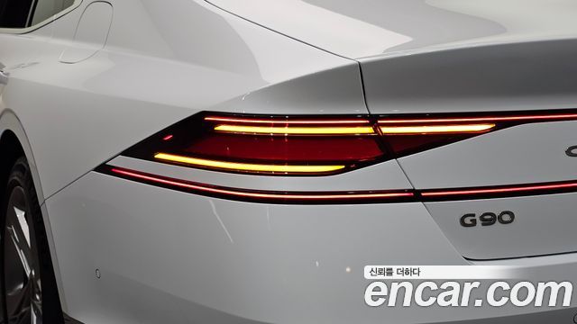 Genesis G90 (RS4) Gasoline 3.5 Turbo e-S/C AWD 2023 — фото 29