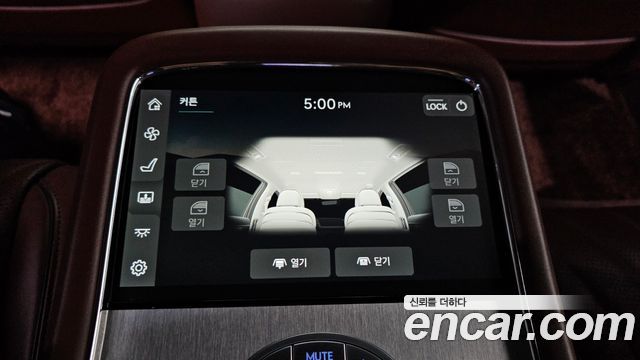 Genesis G90 (RS4) Gasoline 3.5 Turbo e-S/C AWD 2023 — фото 45