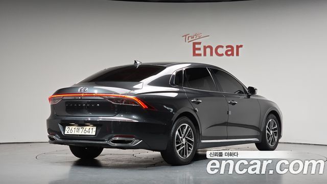Hyundai Grandeur (IG) 2.5 Premium Choice 2021 — фото 2