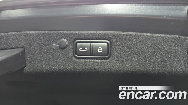 Hyundai Grandeur (IG) 2.5 Premium Choice 2021 — фото 20