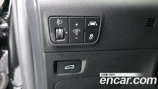Kia K5 (III) 2.0 Noblesse 2023 — фото 17