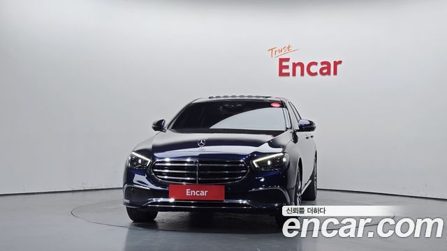 Mercedes-Benz E-Class (W213) E300e 4MATIC Exclusive 2022 — фото 3