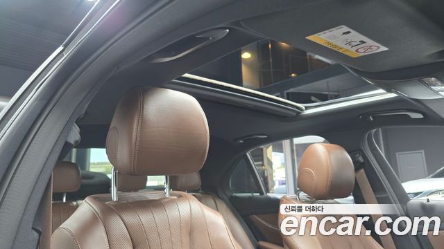 Mercedes-Benz E-Class (W213) E300e 4MATIC Exclusive 2022 — фото 33
