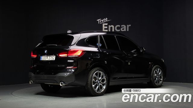 BMW X1 (F48) xDrive 20i M Sport 2022 — фото 2