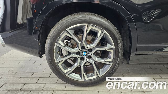 BMW X1 (F48) xDrive 20i M Sport 2022 — фото 5