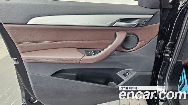 BMW X1 (F48) xDrive 20i M Sport 2022 — фото 24