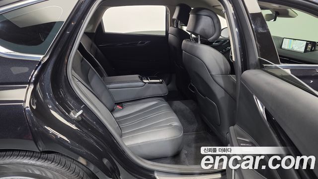 Genesis G80 (RG3) Gasoline 2.5 Turbo AWD 2022 — фото 12