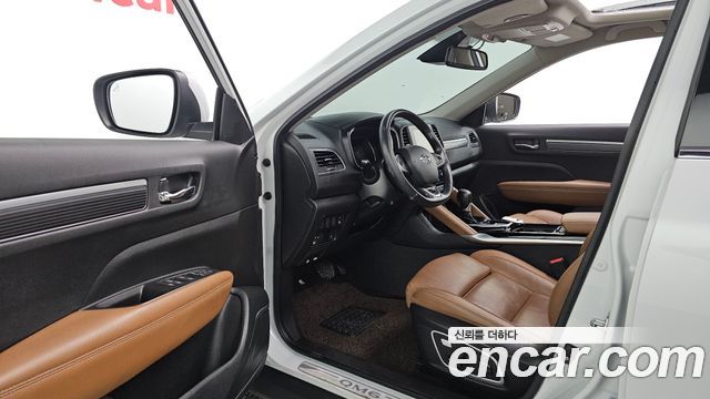 Renault Korea QM6 2.0 LPe RE Signature 2WD 2021 — фото 10