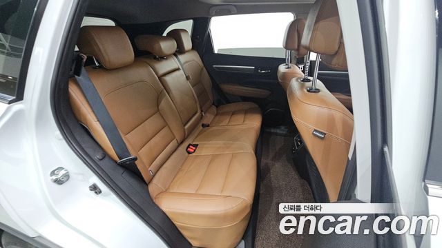 Renault Korea QM6 2.0 LPe RE Signature 2WD 2021 — фото 11