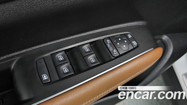 Renault Korea QM6 2.0 LPe RE Signature 2WD 2021 — фото 17