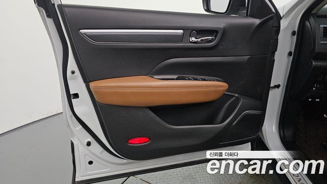 Renault Korea QM6 2.0 LPe RE Signature 2WD 2021 — фото 24