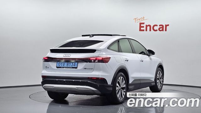 Audi Q4 e-tron (F4) 45 Sportback 2025 — фото 2