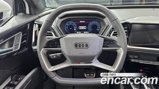 Audi Q4 e-tron (F4) 45 Sportback 2025 — фото 13