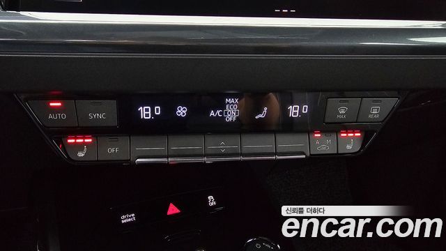 Audi Q4 e-tron (F4) 45 Sportback 2025 — фото 20